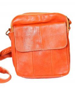 Bandolera de Cuero con Bolsillo Exterior.