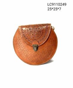 Bolso de cuero labrado mediano