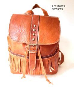 Mochila de cuero flecos